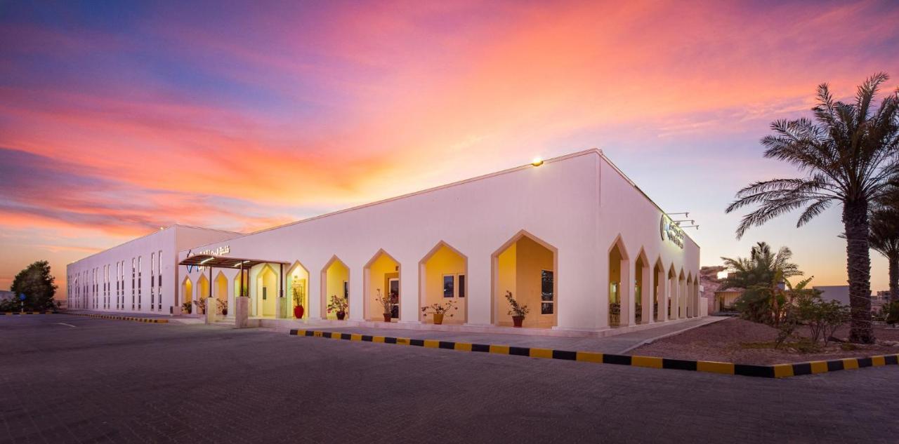 City Hotel Duqm Exteriör bild